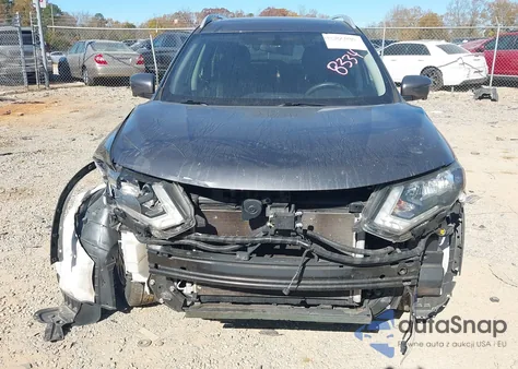 2018 Nissan Rogue Sv z USA, uszkodzony, nr VIN 5N1AT2MT5JC848334